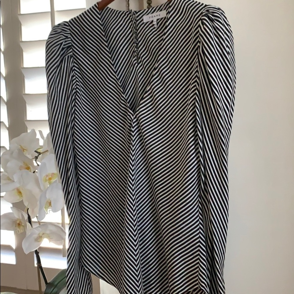 Blouse - Picture 7 of 8